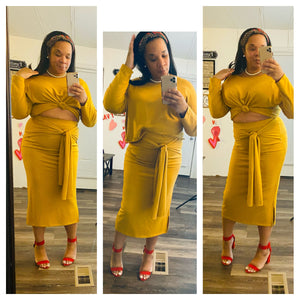 Plus Size Stretchy Mustard Set - Lexi’s Plus Size Spot